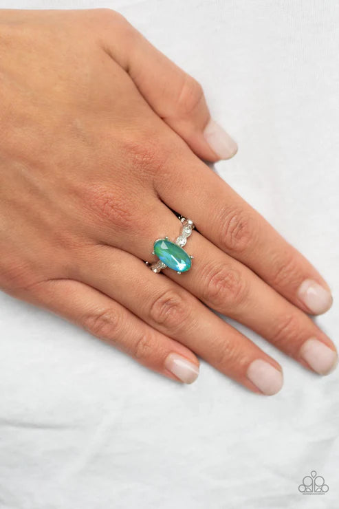 Stellar Sensation - Green Paparazzi Ring (T86)