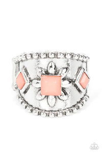 Daisy Diviner - Pink Paparazzi Ring