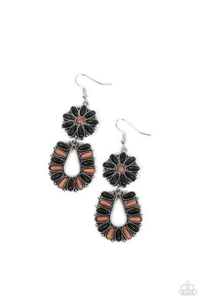 Badlands Eden - Black Paparazzi Earrings