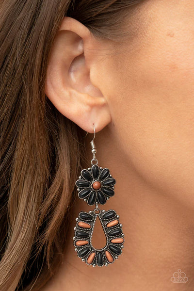 Badlands Eden - Black Paparazzi Earrings
