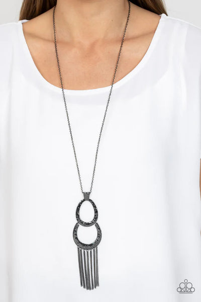 Reeling in Relics - Black Paparazzi Necklace (PZ-5258)