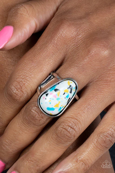 Bodacious Babe - White Paparazzi Ring (T34)