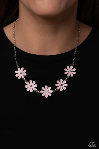 Flora Fantasy - Pink Paparazzi Necklace (PZ-5708)