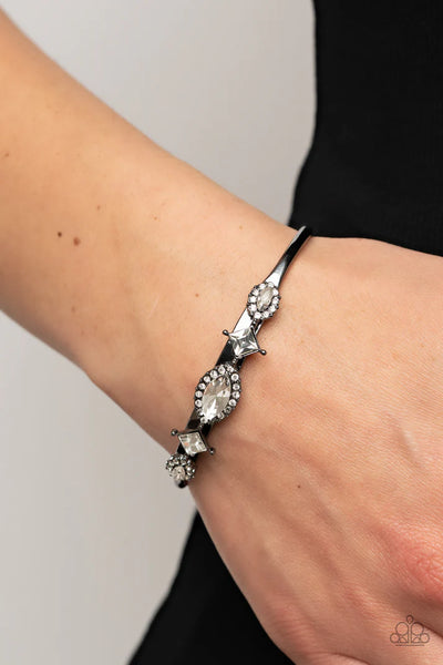 Disarming Dazzle - black - Paparazzi bracelet (PZ-1124)