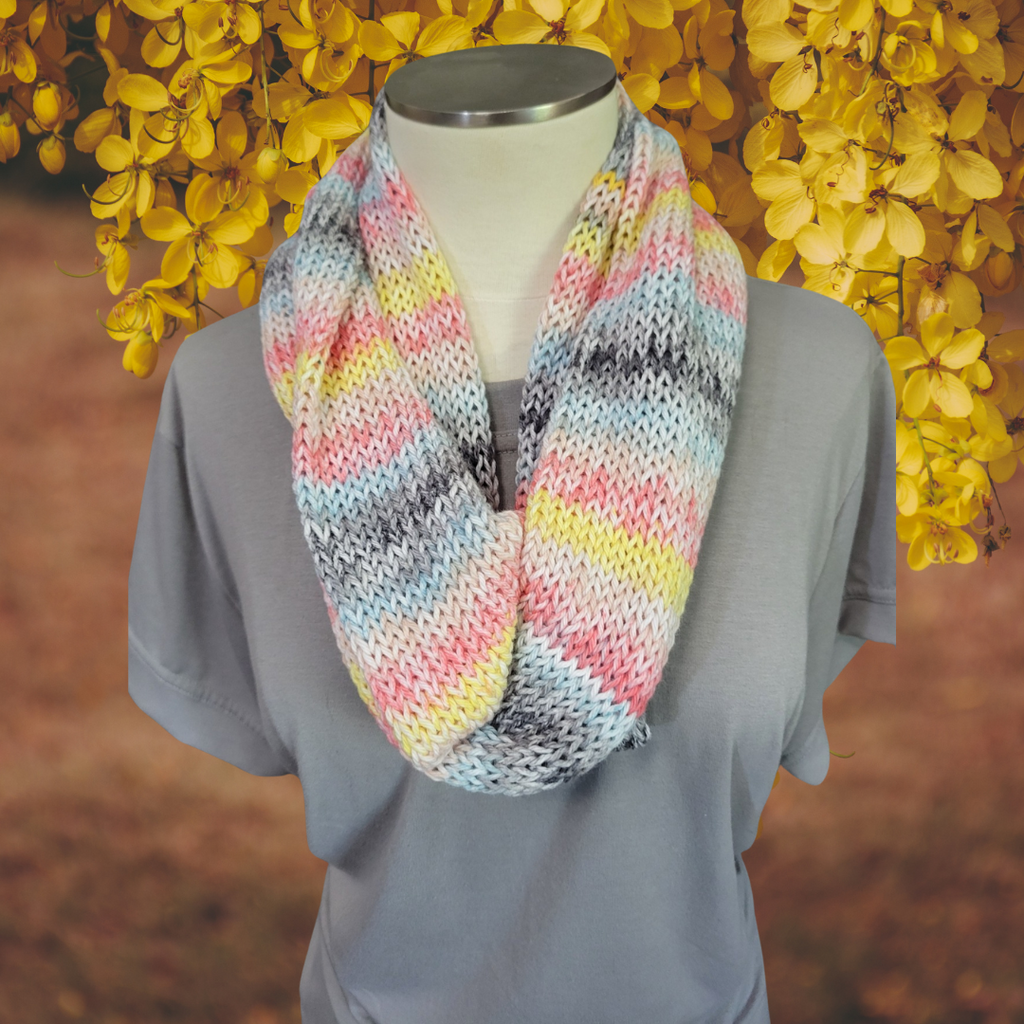 City Beat - Multi Colored Country Craft Barn Infinity Scarf (SC-1024)