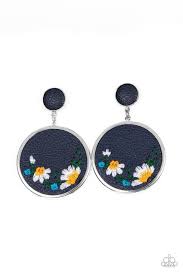 Embroidered Gardens - blue - Paparazzi earrings (PZ-5722)