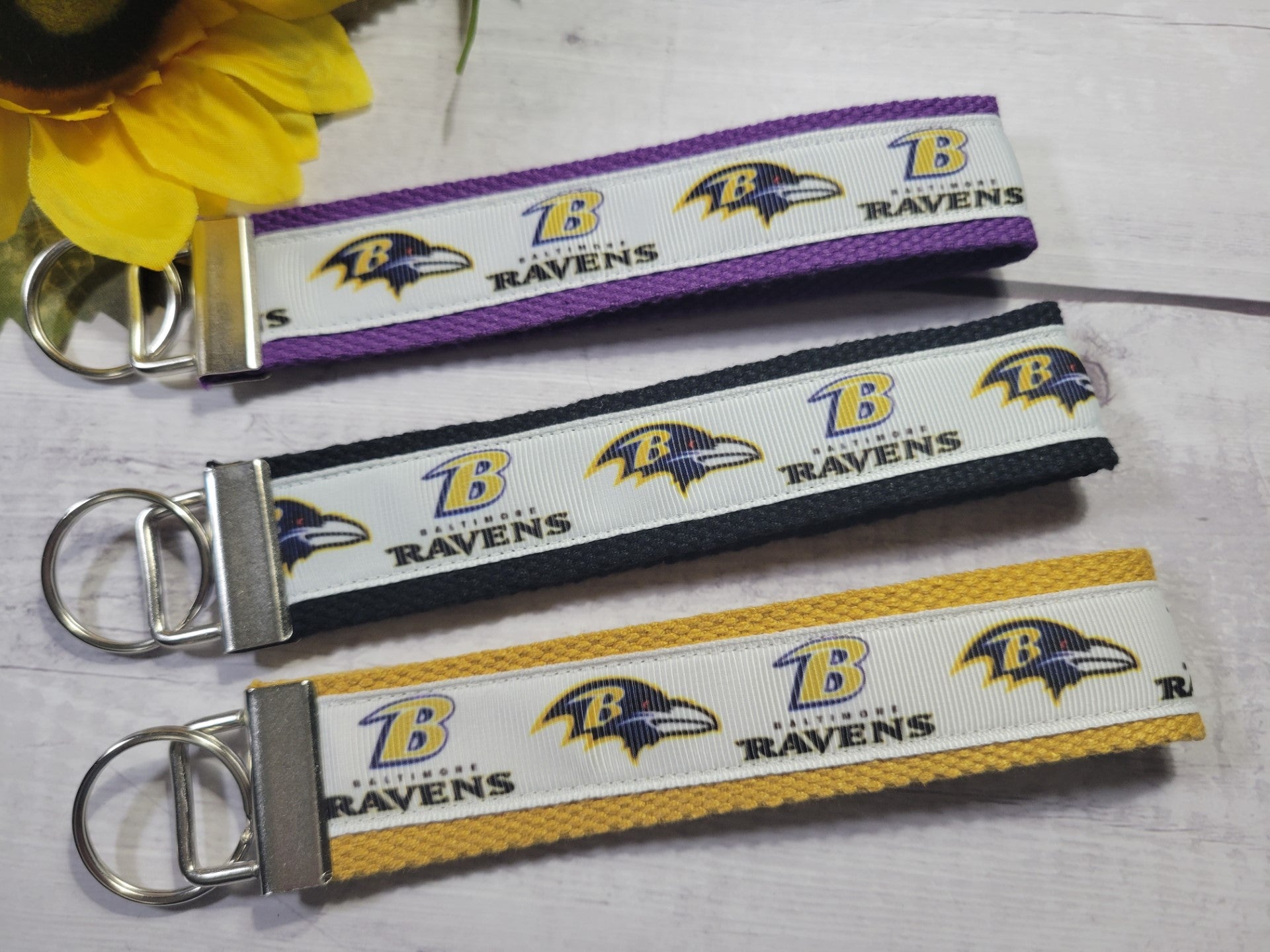 Baltimore Ravesn - Logo - Country Craft Barn Key Chain (KC-58)