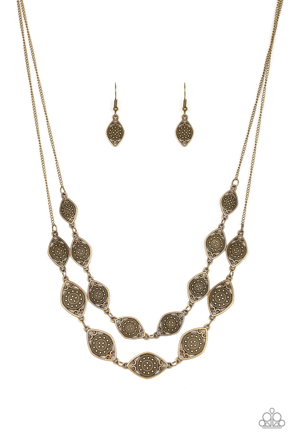 Make Yourself At HOMESTEAD - Brass Paparazzi Necklace (#105)