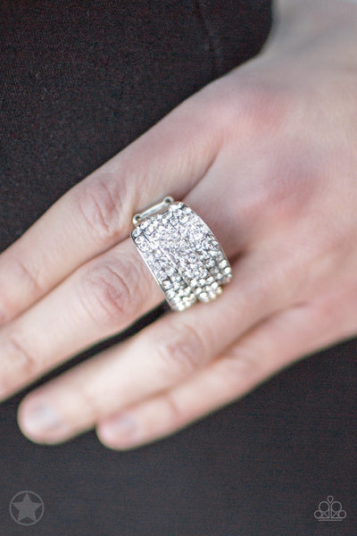 Paparazzi Ring - The Millionaires Club - White