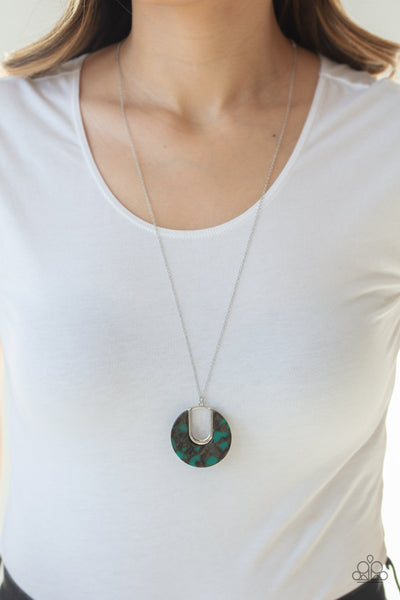 Setting The Fashion - Green Paparazzi Necklace