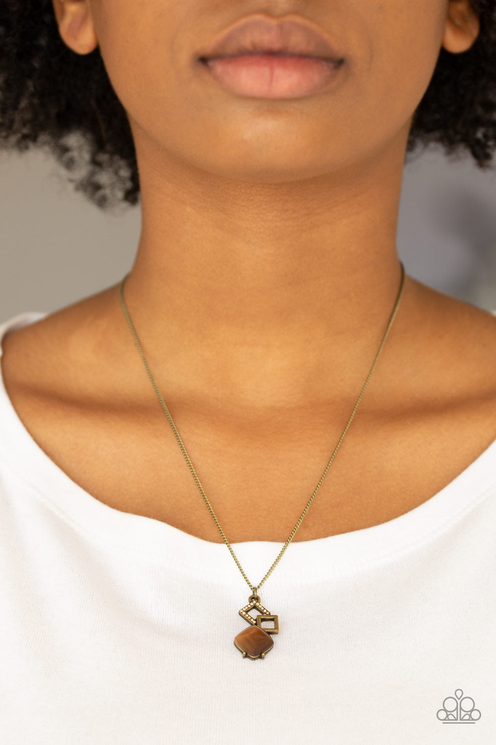 Stylishly Square - Brass Paparazzi Necklace (PZ-041)
