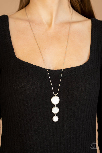 Summer Shores - White Paparazzi Necklace