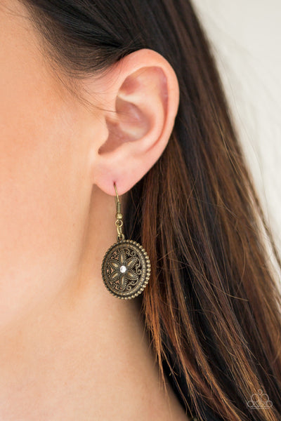 Paparazzi Necklace - Written In The STAR LILIES - Brass