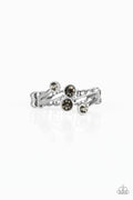 Paparazzi Ring - GLOWING Great Places - Silver (R222)