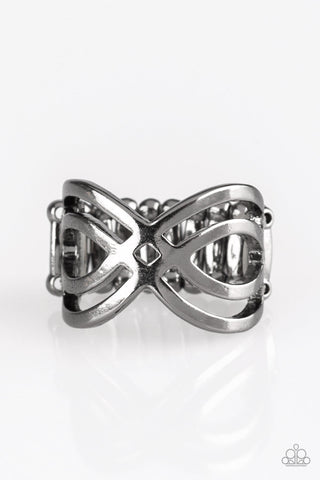 Infinite Fashion - Black Paparazzi Ring (R054)