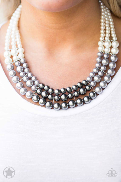 Paparazzi Blockbuster Short Necklace - Lady In Waiting - Silver