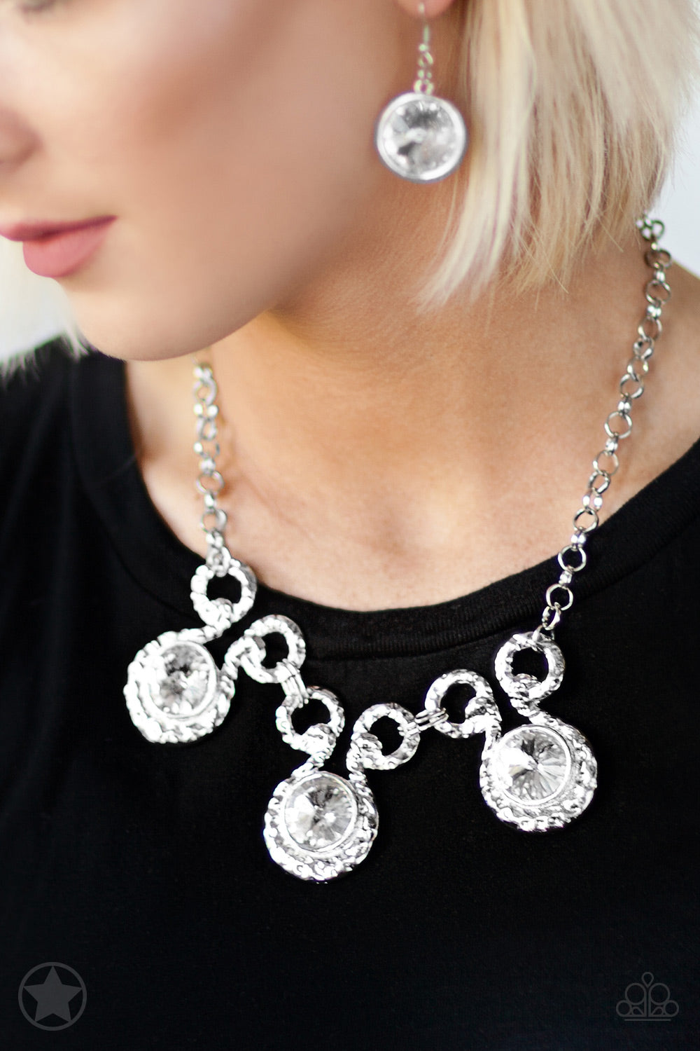 Paparazzi BlockBuster Short Necklace - Hypnotized - Silver (BB009)