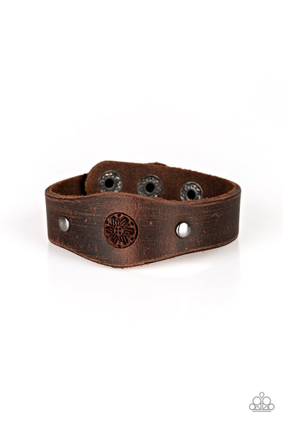 Paparazzi Urban Wrap - Pleasantly Pioneer - Brown (UB122)