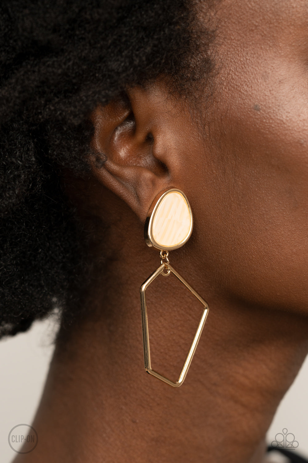 Retro Reverie - Gold Paparazzi Earrings (PZ-402)