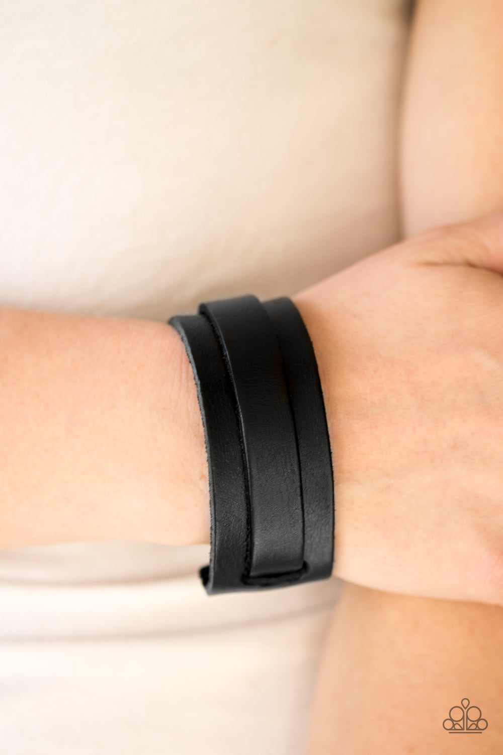 Paparazzi Urban Bracelet - Road Trip Style - Black (UB113)