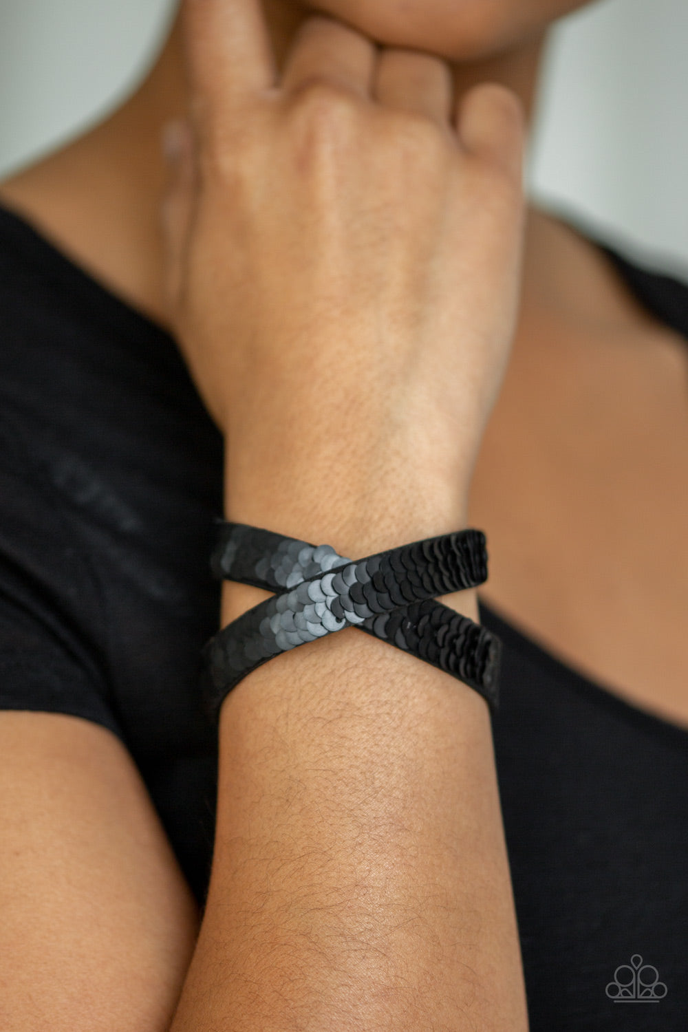 Paparazzi Wrap Bracelet - Under The SEQUINS - Gold