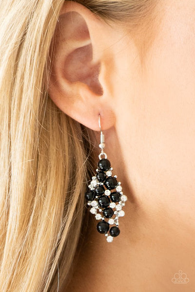 Paparazzi Earrings - Famous Fashion - Black (#1790)
