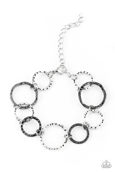 Ring Up The Curtain - Multi Paparazzi Bracelet (PZ-906)