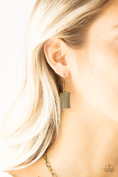 Fiercely Pharaoh - Brass Paparazzi Necklace (PZ-698)