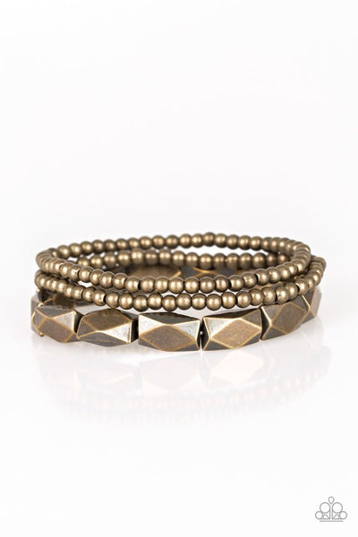 Paparazzi Bracelet - Metal Movement - Brass