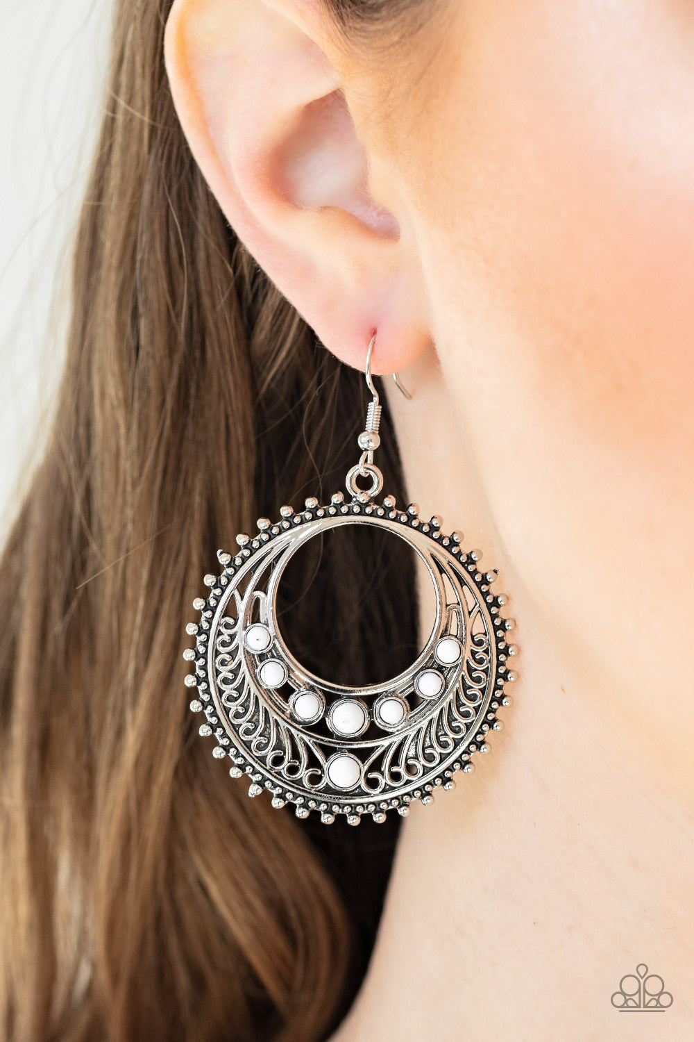Paparazzi Earrings - Boho Bliss - White (PZ-1074)