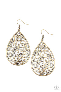Paparazzi Earrings - Grapevine Grandeur - Brass (#699)
