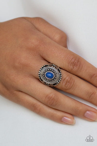 Paparazzi Thin Flex Back Ring - Oasis Moon - Blue (R110)