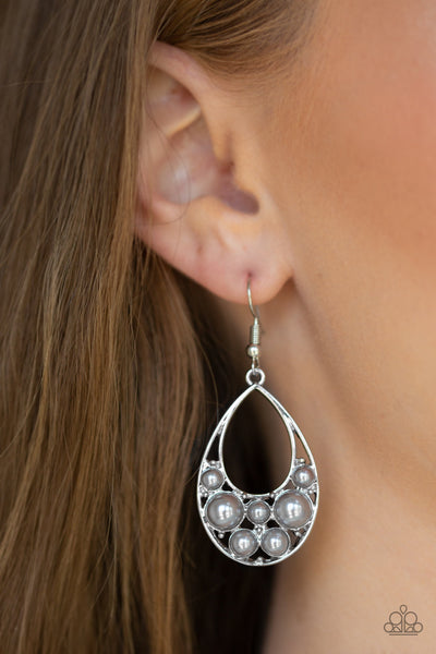 Paparazzi Earrings - Pearl Pop - Silver