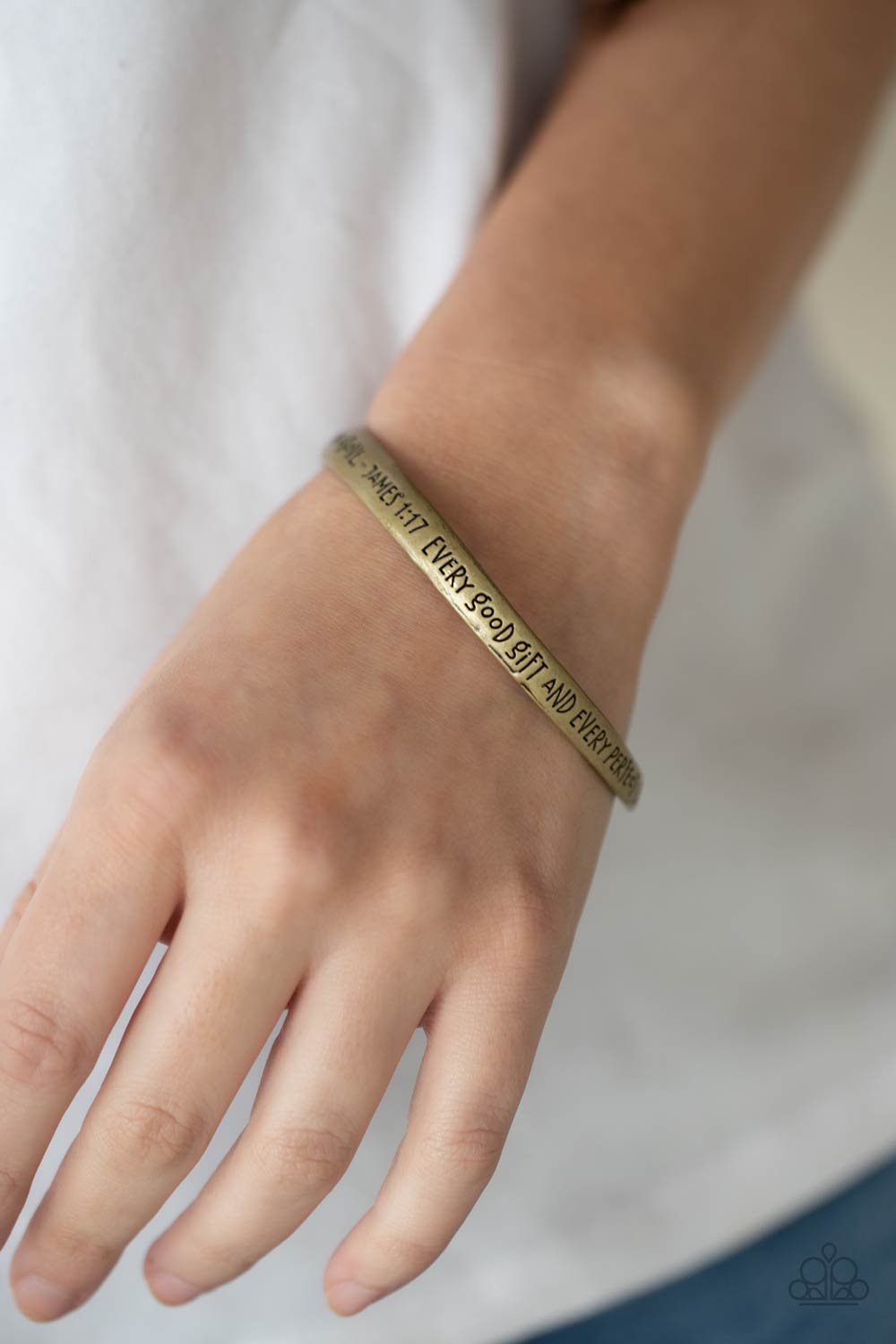 Perfect Present - Brass Paparazzi Bracelet (#4163)