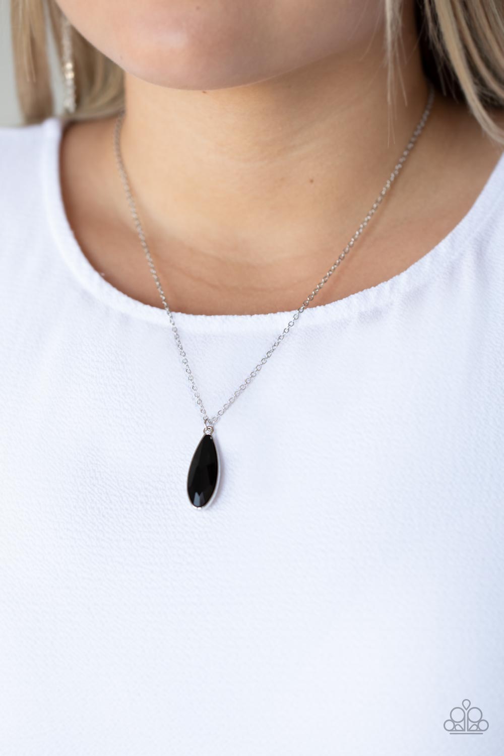 Prismatically Polished - Black Paparazzi Necklace (PZ-4140)
