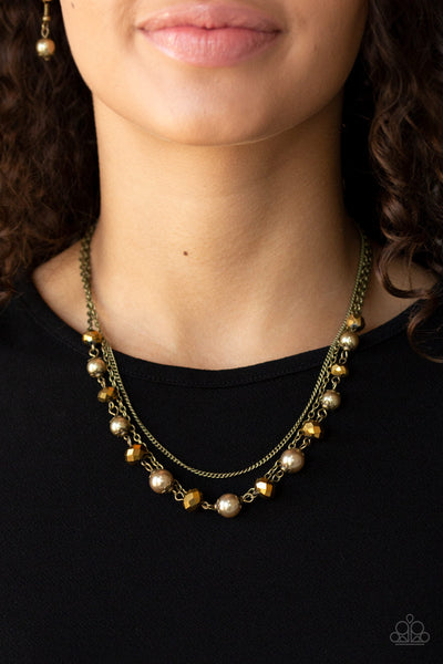 Tour de Demure - Brass-Paparazzi Necklace (#1314)
