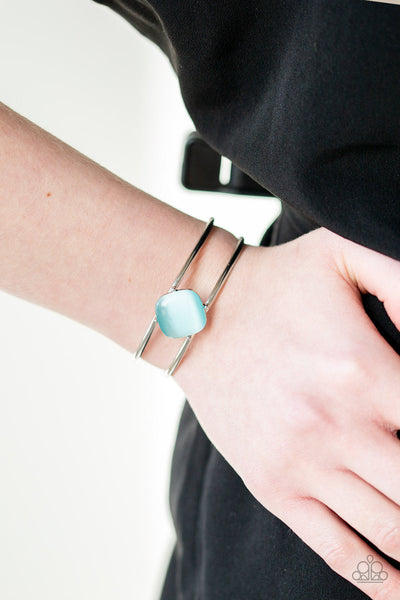 Paparazzi Bracelet - Turn Up The Glow - Blue (#1845)