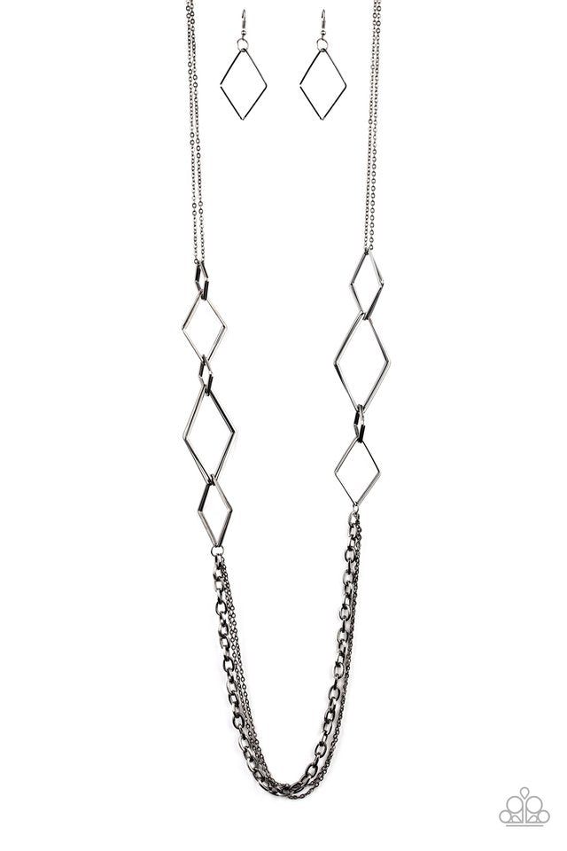 Fashion Fave - Black Paparazzi Necklace (#2007)