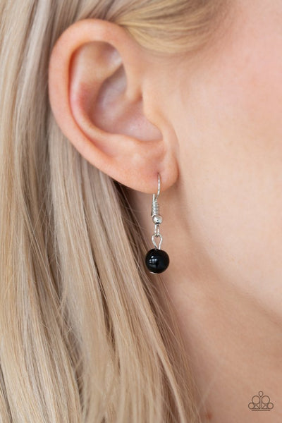 Regal Refinement - Black Paparazzi Necklace
