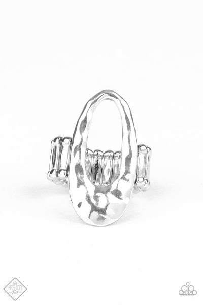 Paparazzi Sept 2019 Fashion Fix Ring - Artsy Artisan - Silver