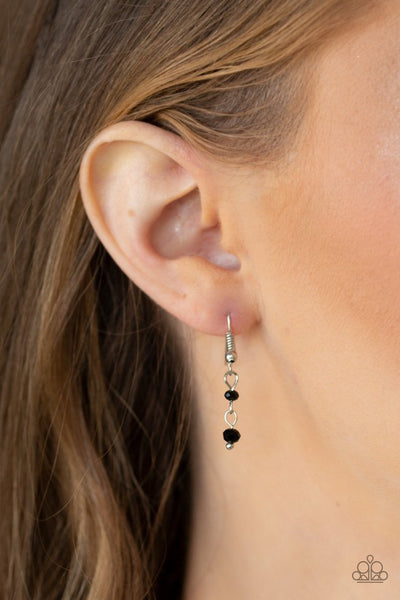 Sporadic Sparkle - Black Paparazzi Necklace