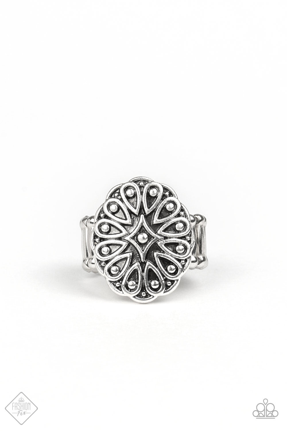 Paparazzi Oct 2019 Fashion Fix Ring - Modern Mandala - Silver (R193)