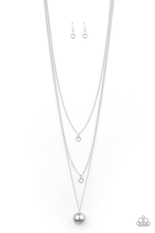 Paparazzi Necklace - Hearty Heirloom - Silver