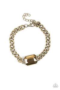 Command and CONQUEROR - Brass - Paparazzi Bracelet (#1440)