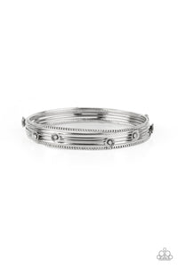 Flawlessly Floral - White Paparazzi Bracelet (#4377)