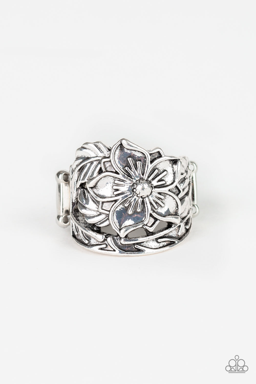 Paparazzi Ring - Hibiscus Highland - Silver (R206)