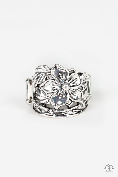 Paparazzi Ring - Hibiscus Highland - Silver (R206)