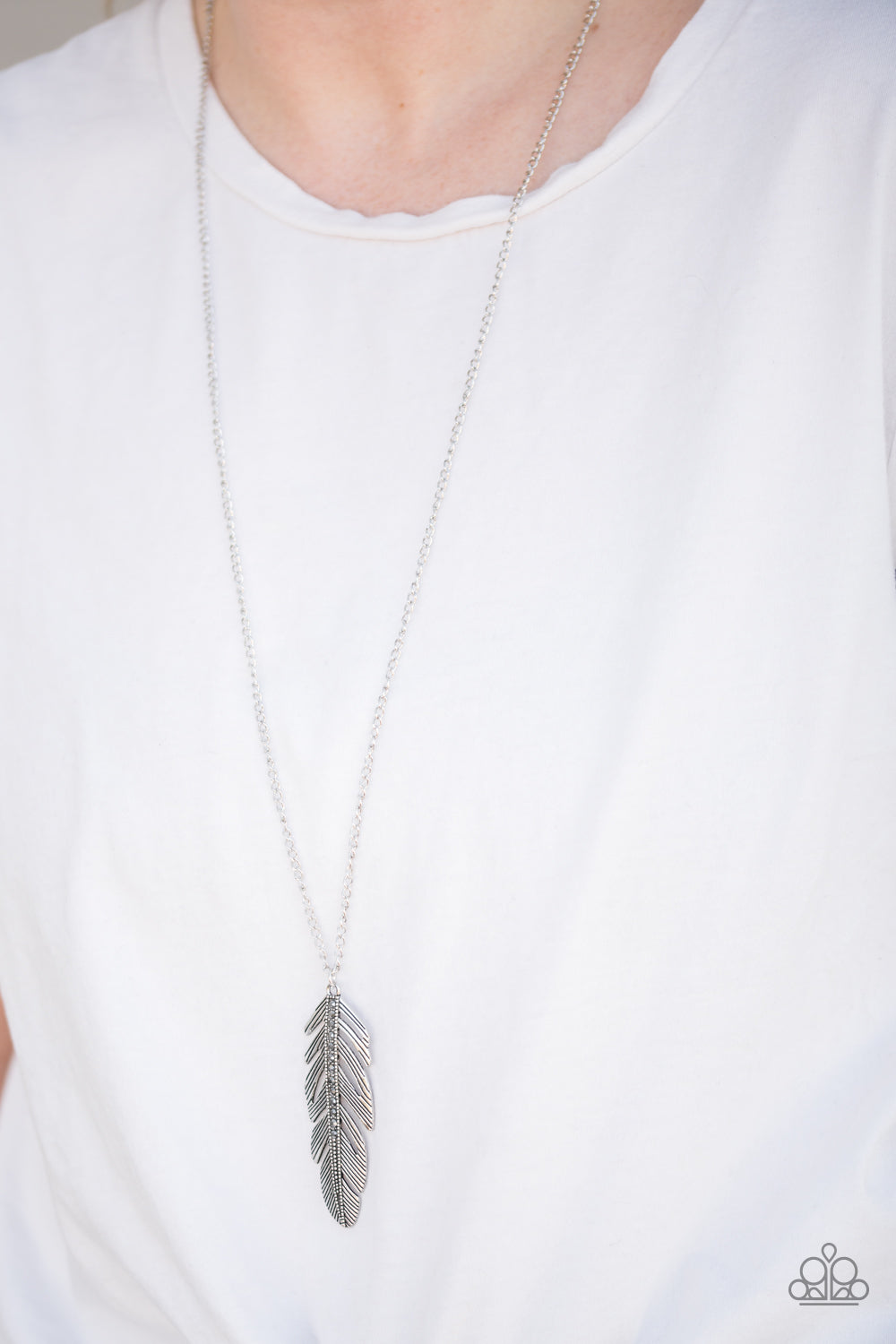 Paparazzi Long Necklace - Sky Quest - Silver (PZ-429)