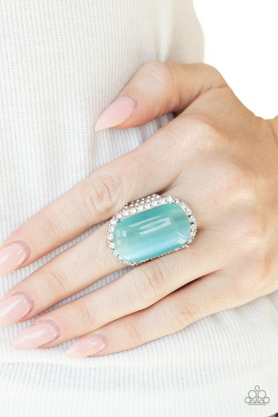 Thank Your LUXE-y Stars - Blue Paparazzi Ring