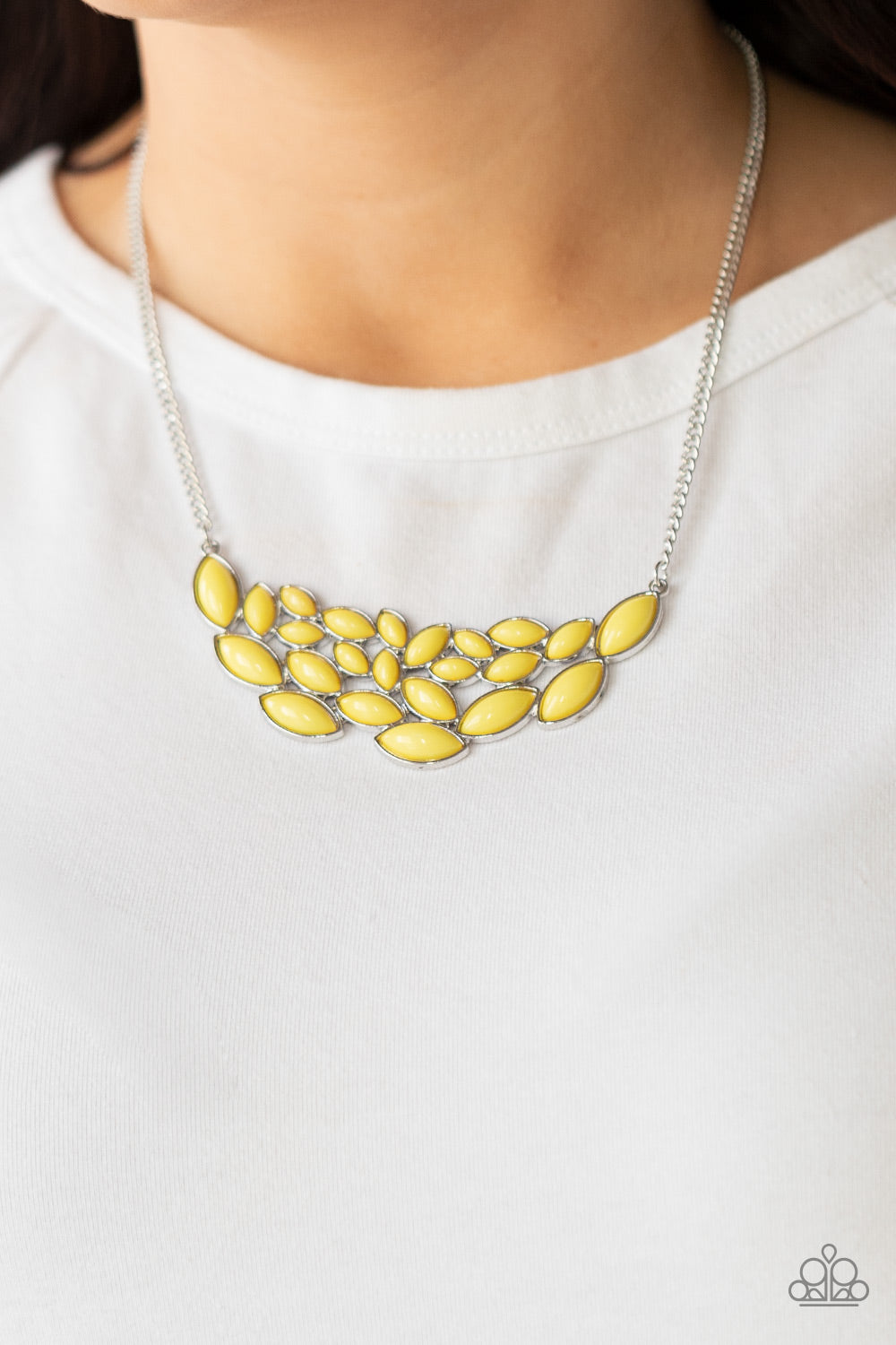 Eden Escape - Yellow Paparazzi Necklace (#3496)